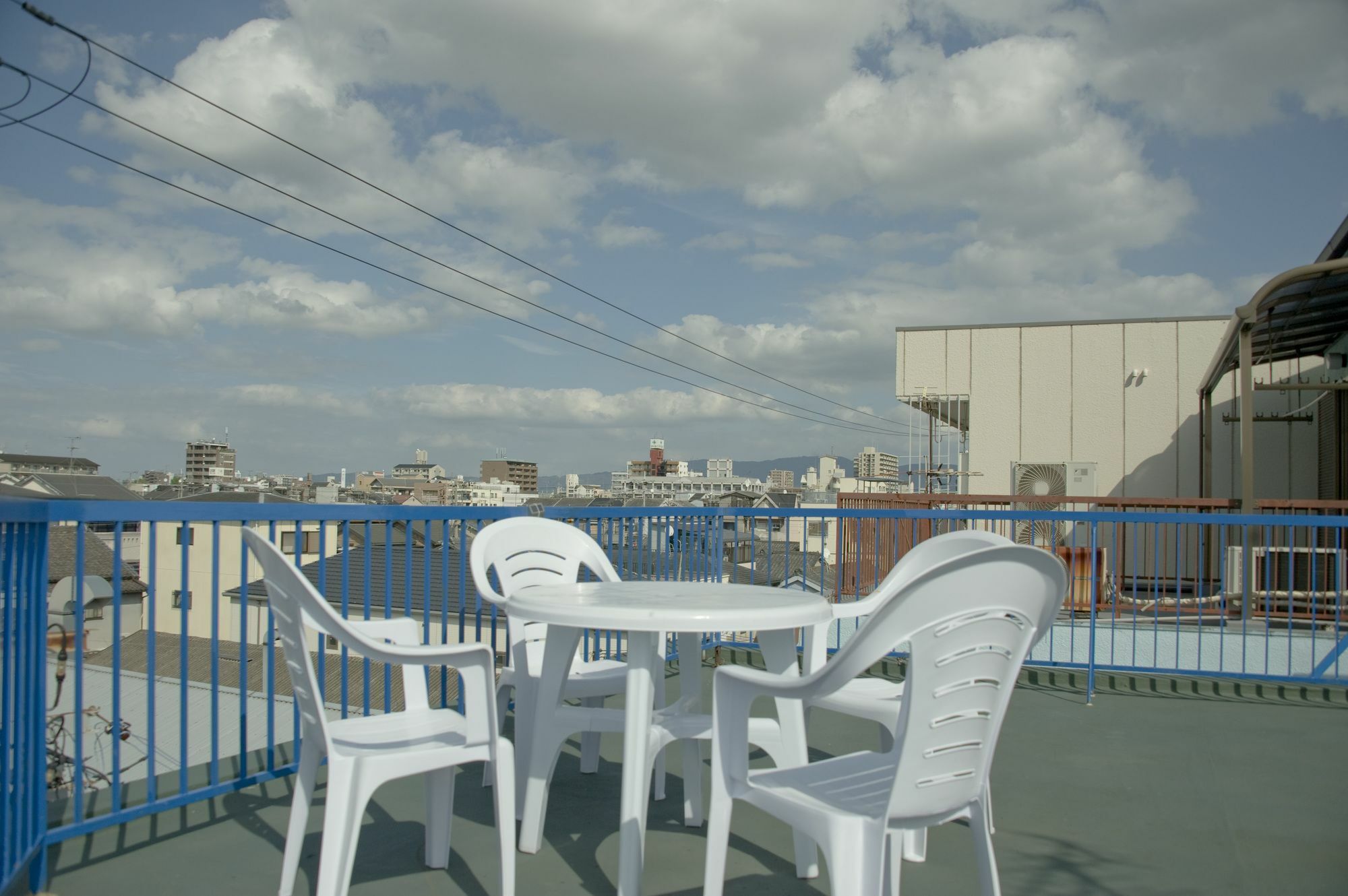 بيت شباب Umbrella House أوساكا المظهر الخارجي الصورة